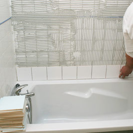 Les méthodes pour réussir à  poser du carrelage dans une salle de bain