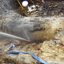 Comment détecter une fuite d’eau sous une terre?